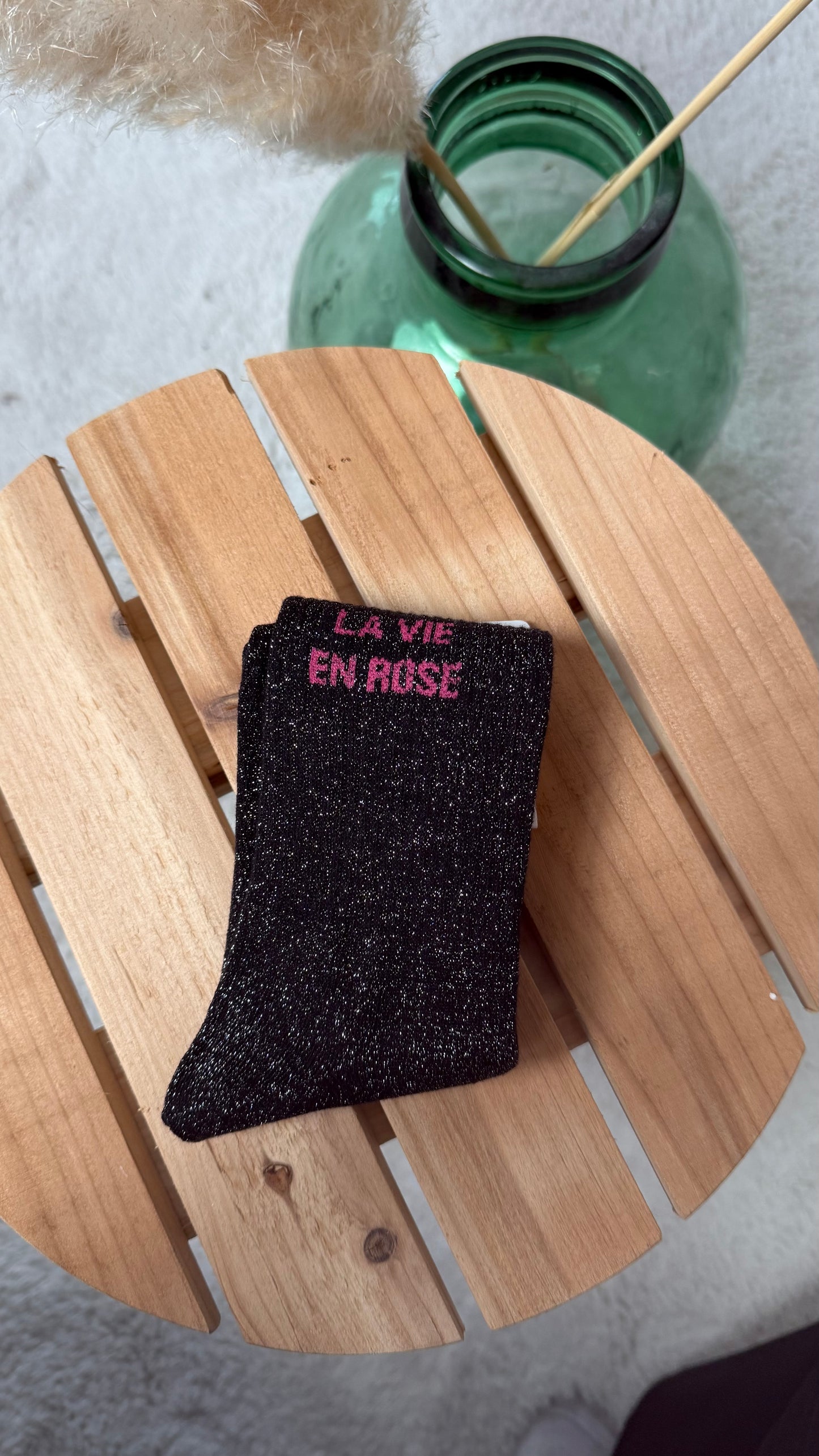 Chaussette à paillettes « LA VIE EN ROSE » noir